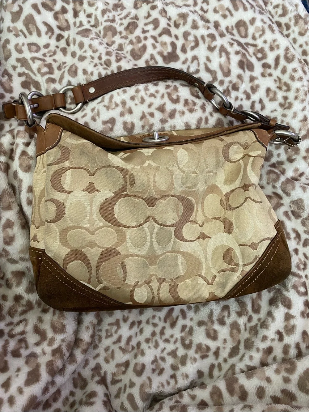 Coach shoulder bag